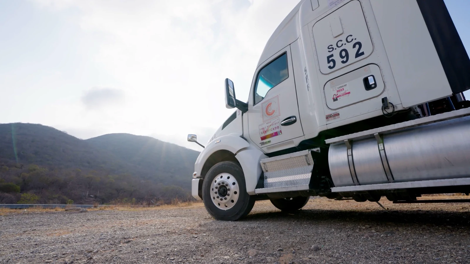 Transport and logistics corporate video produced by ZerezoFilms: SCC truck on the highway